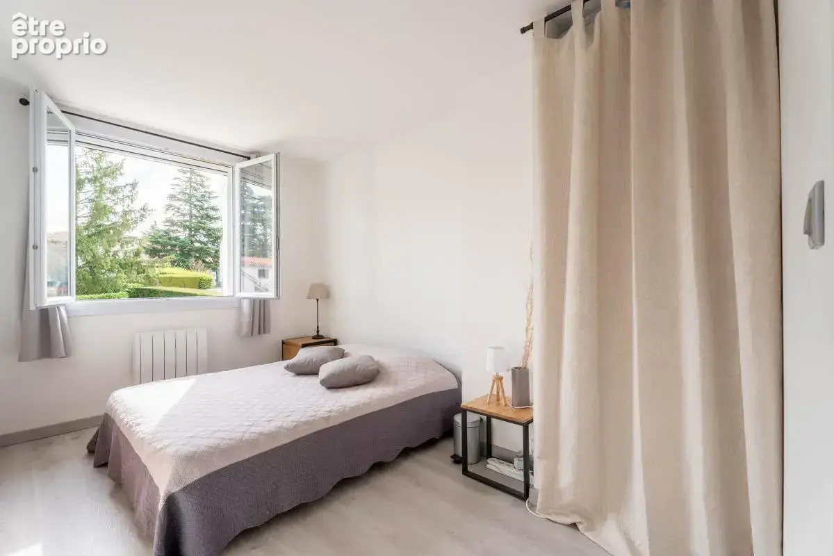LENTILLY – Maison individuelle au calme dans commune prisée - photo 10