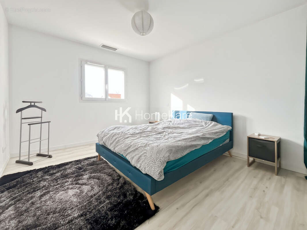 Maison 100 m² à Garidech  - photo 6