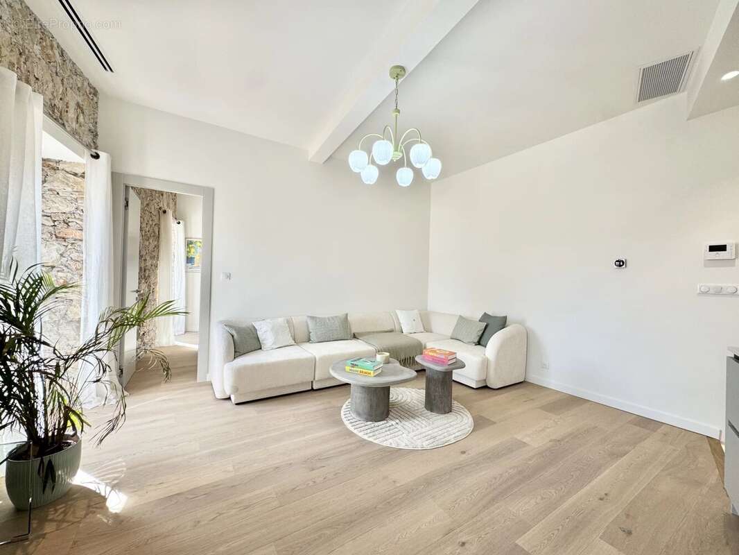 Appartement à VILLEFRANCHE-SUR-MER