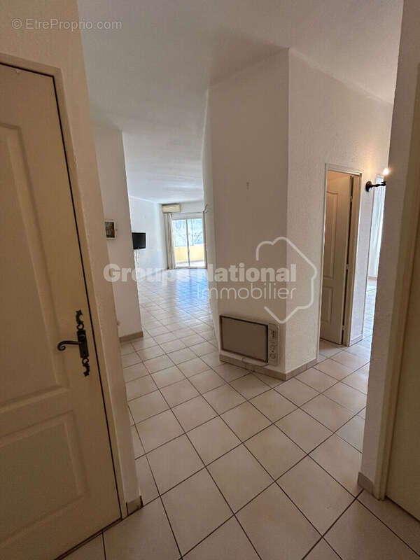 Appartement T3 avec terrasse, stationnement et cave - Carpentras - photo 12