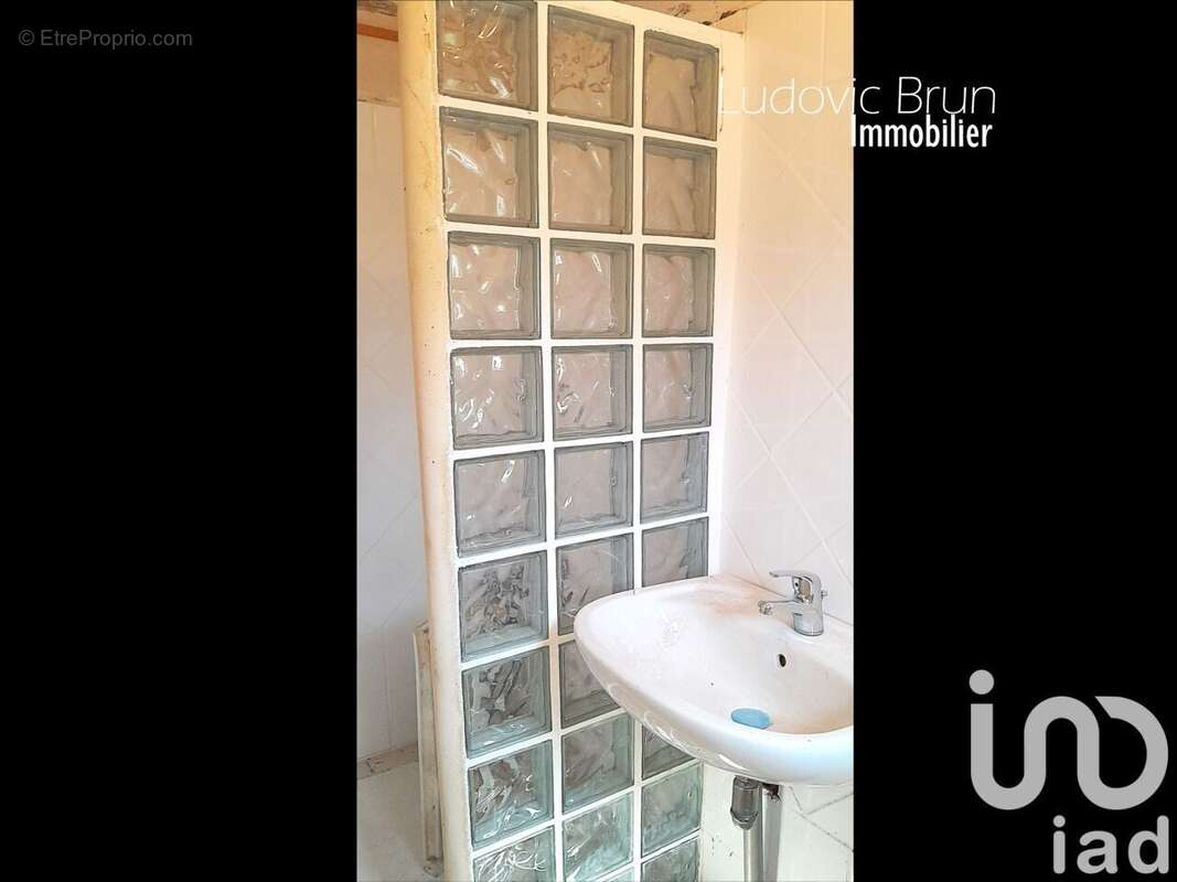 Photo 9 - Maison à LES ORMES