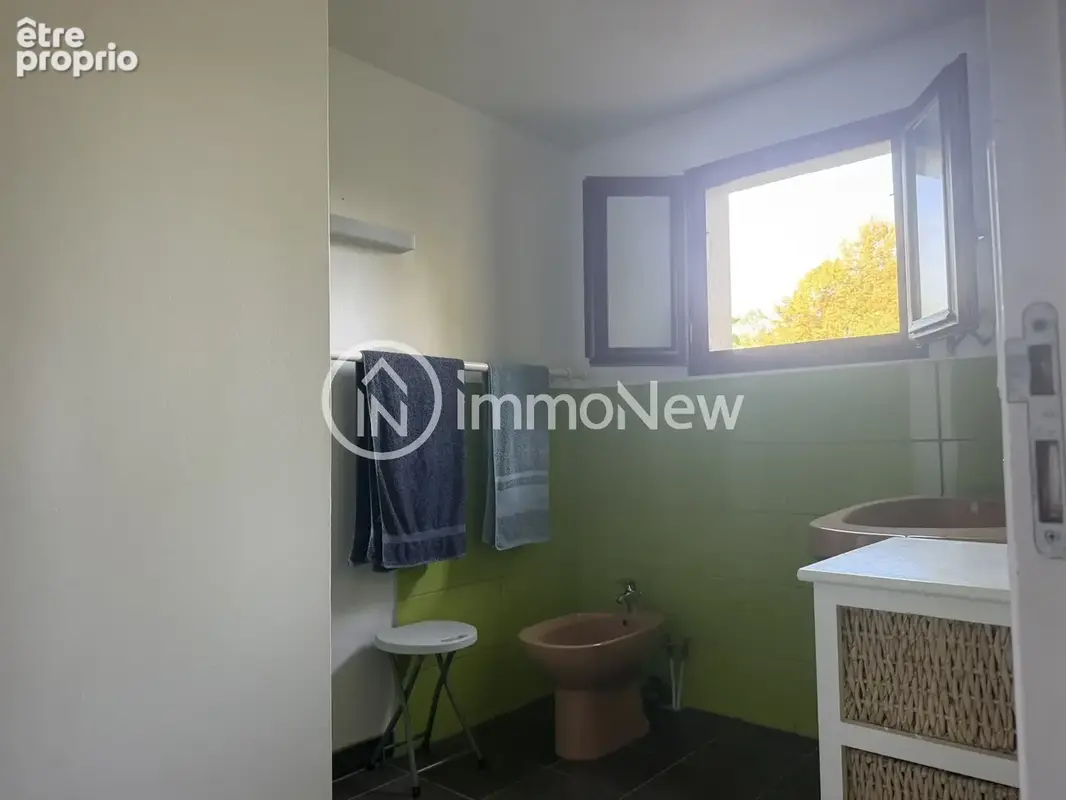Belle propriete avec 2 gites au calme sur terrain de 6000 m2 environ - photo 13