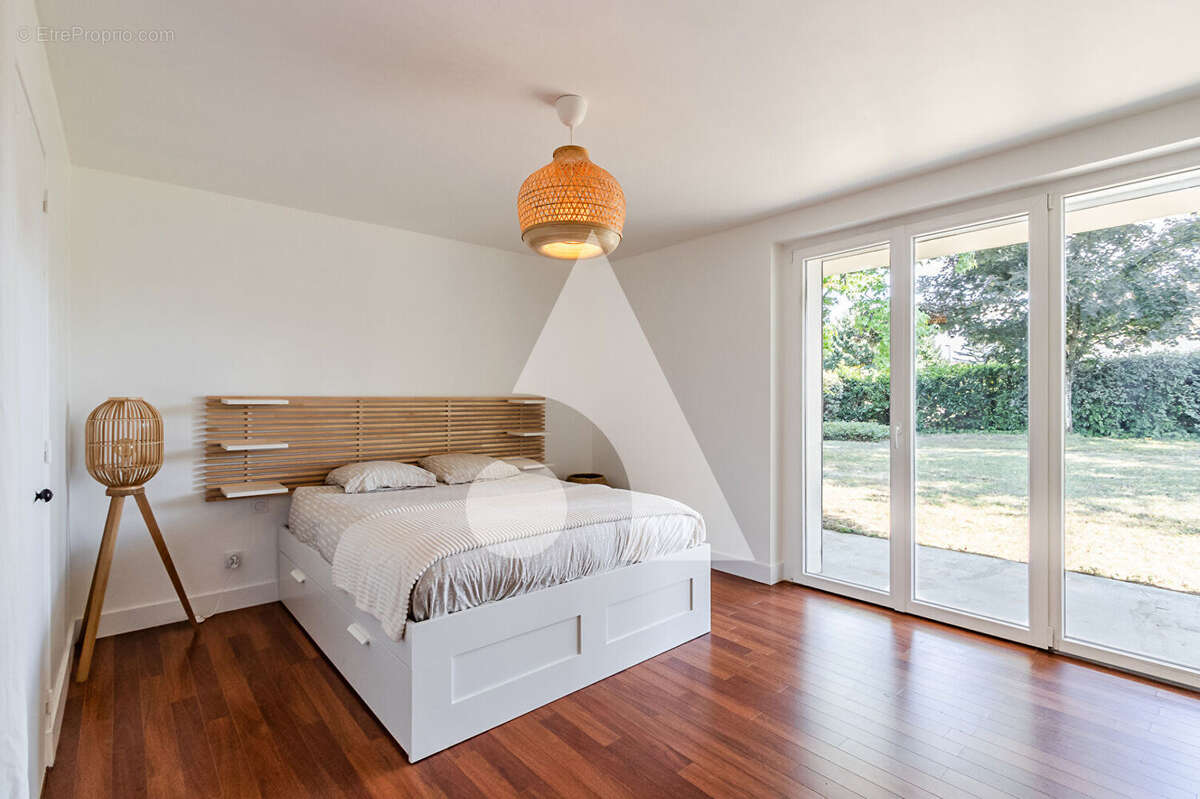 Maison à CHAZAY-D&#039;AZERGUES