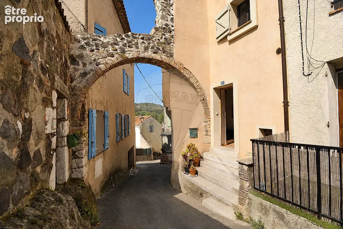 Maison à VILLENEUVE-LOUBET