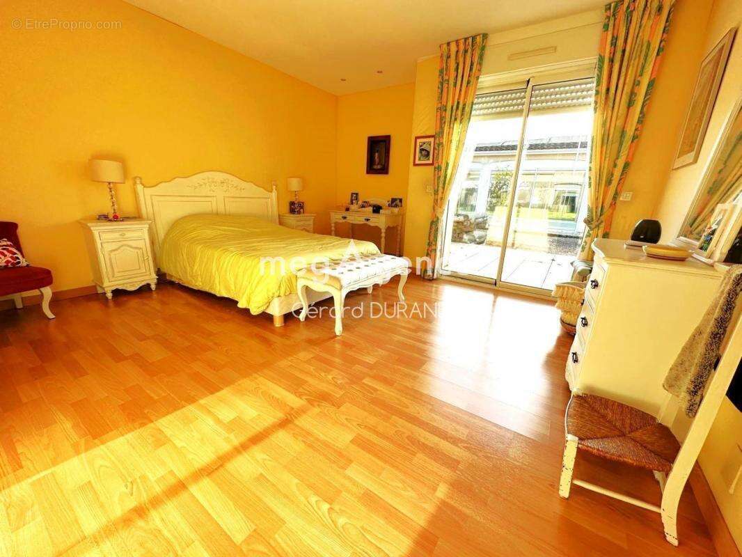 Maison à PLEUMARTIN