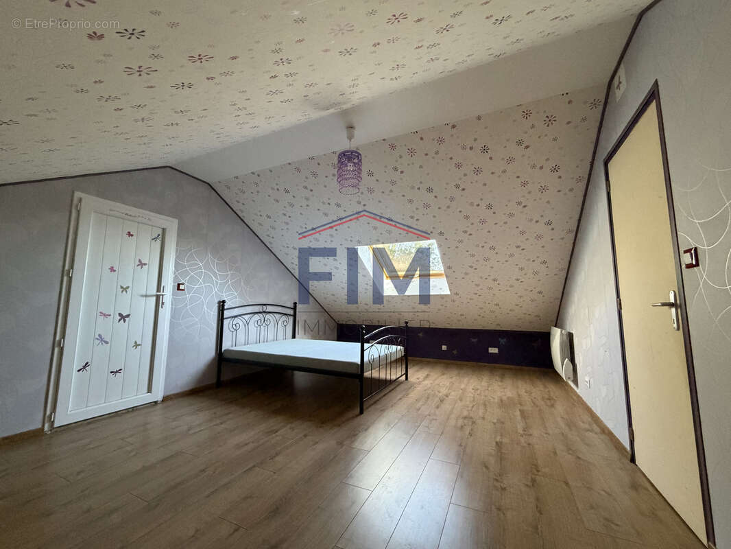 Maison 140 m² à Saint-Saens  - photo 10