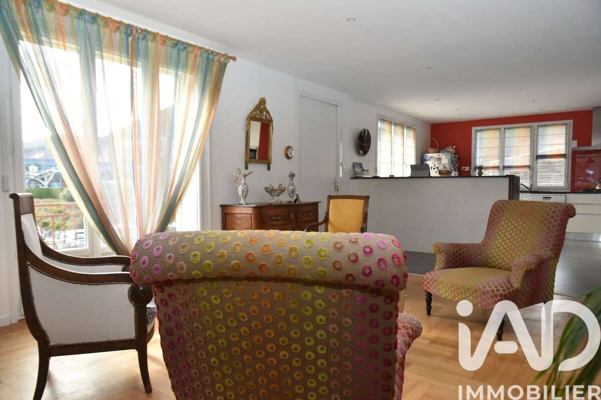 Photo 5 - Maison à LA MURE