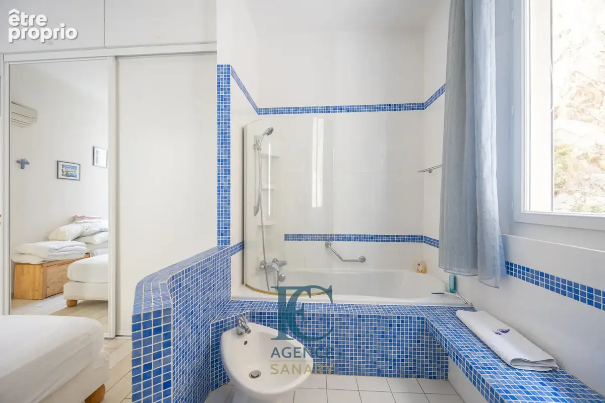Appartement T5 de 84 m2 en front de mer aux Baux - photo 5