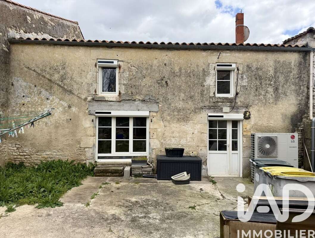 Photo 2 - Maison à LA RONDE