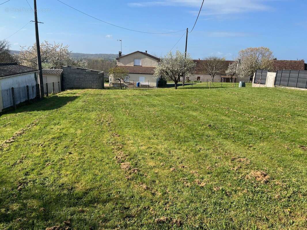 Photo 2 - Terrain à MOULEYDIER