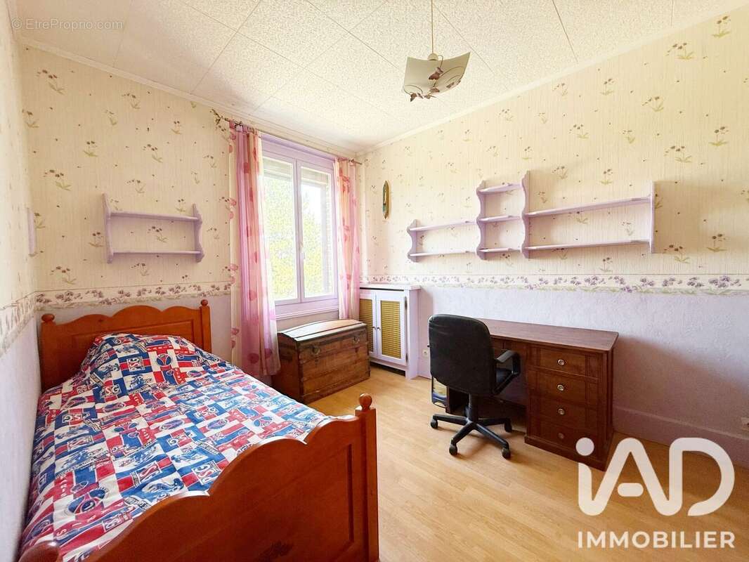 Maison 166 m² à Grandvilliers  - photo 8