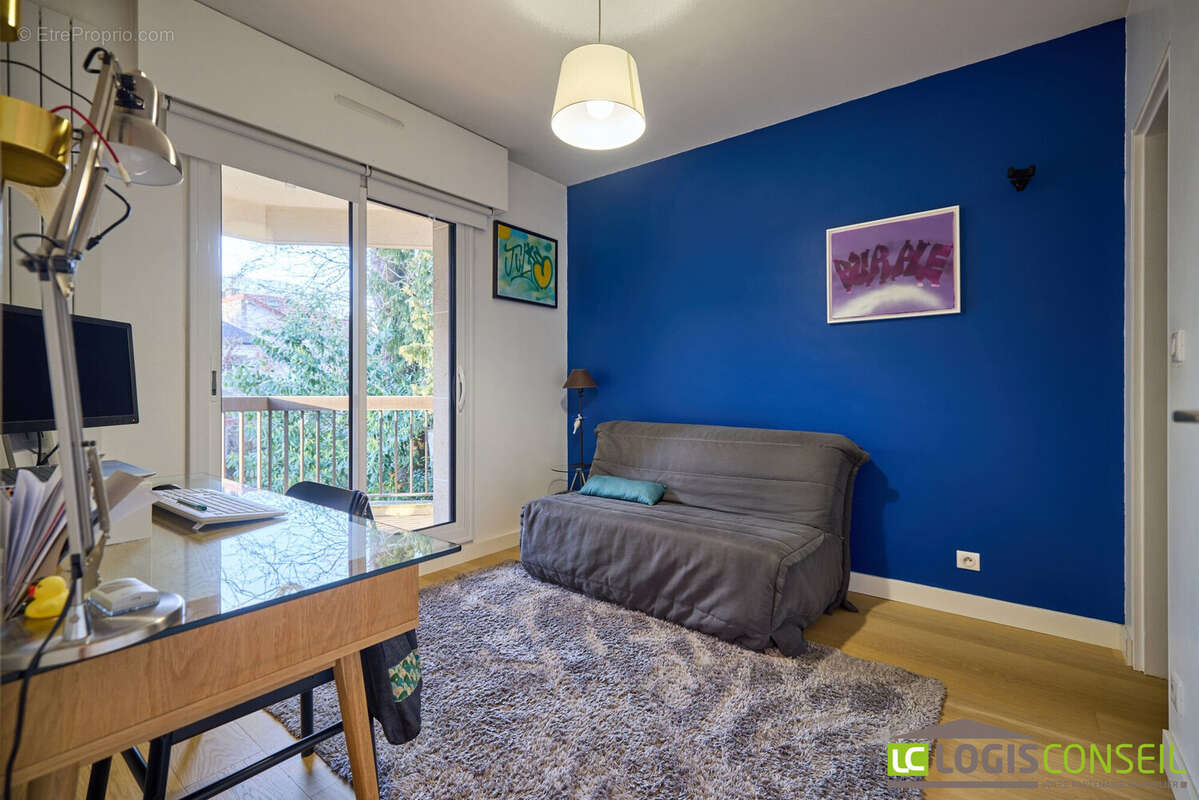 Appartement à BOURG-LA-REINE