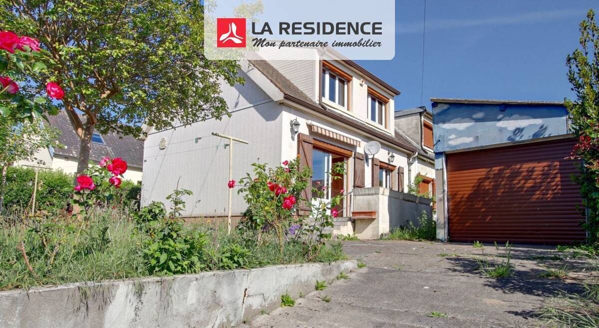 Maison à SAINT-ETIENNE-DU-ROUVRAY