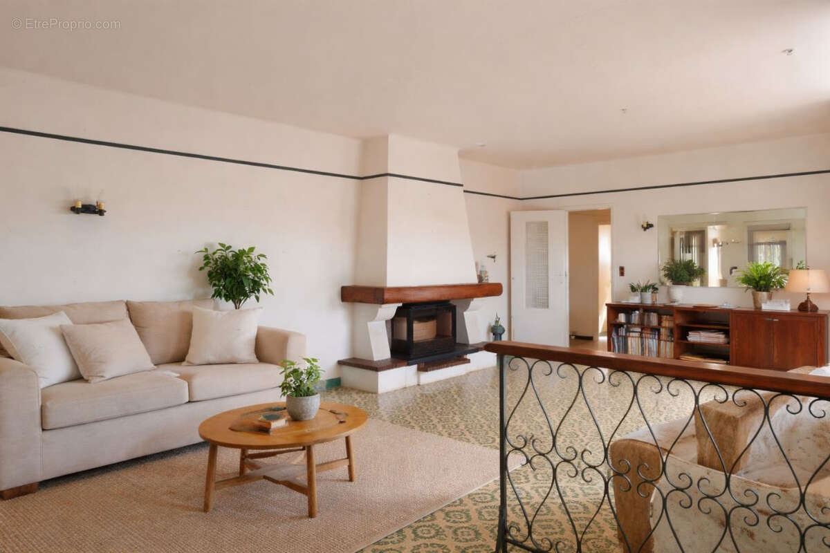 Maison à SAINT-PEE-SUR-NIVELLE