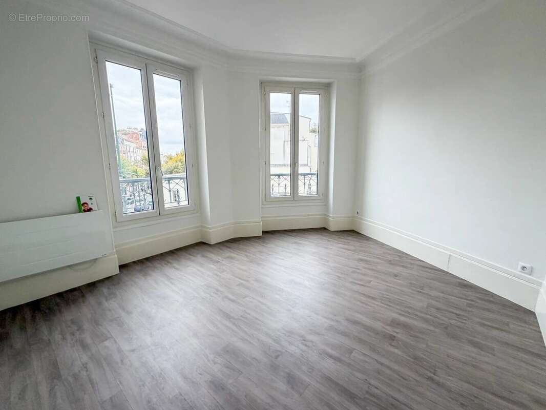 Appartement à LE RAINCY