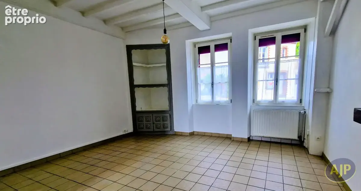 Immeuble avec 3 appartements Clisson centre - photo 5