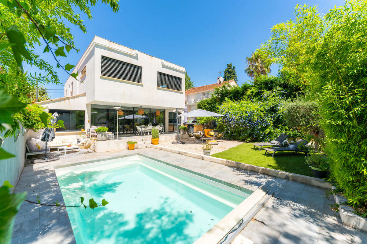 Maison à MARSEILLE-9E