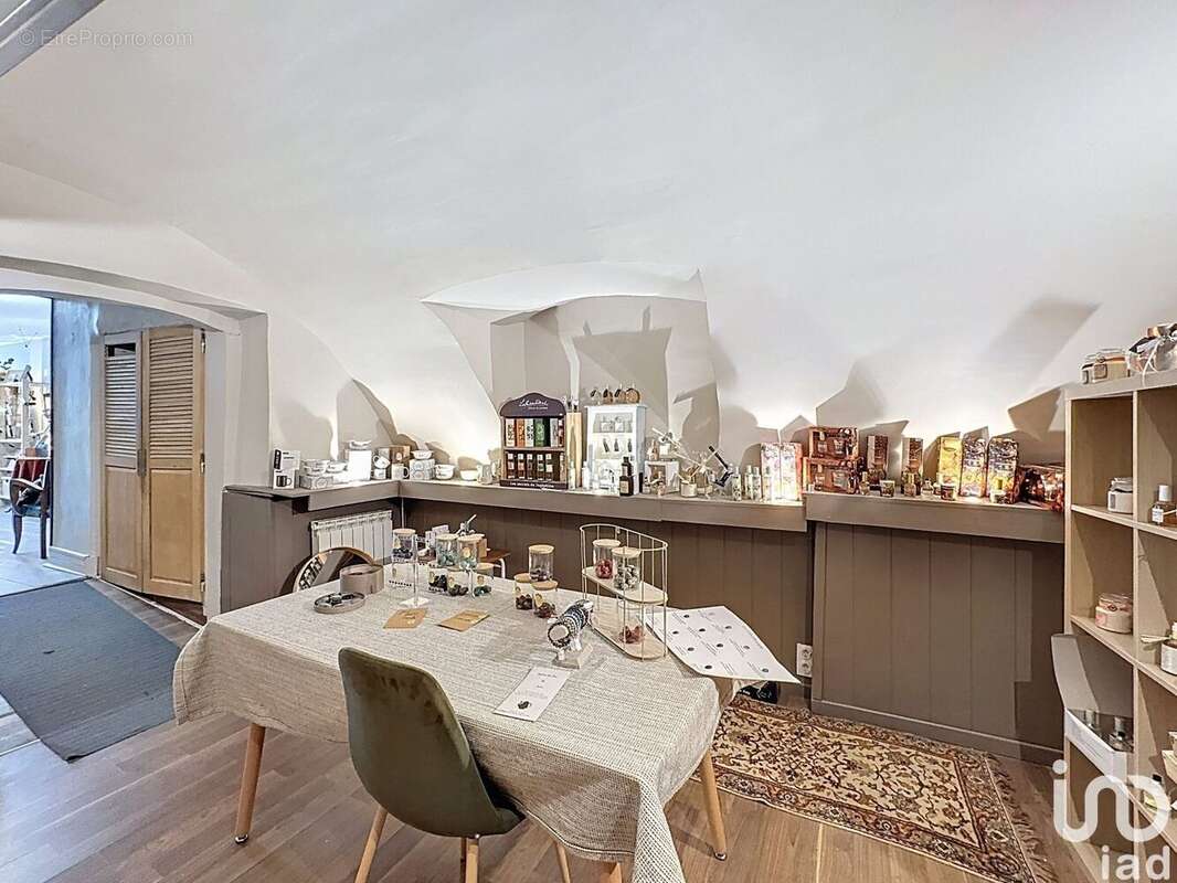 Photo 4 - Commerce à CHAMPEIX