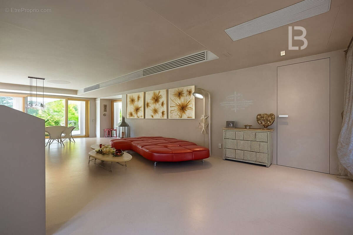 Maison à ANTIBES