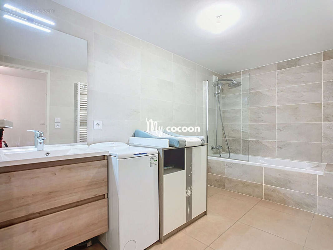 Appartement à LYON-7E