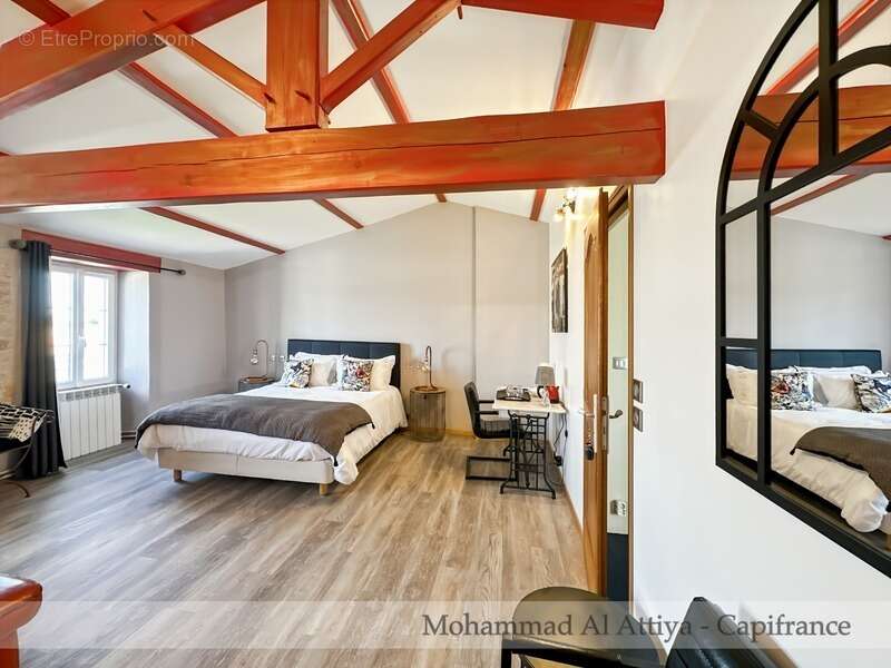 Magnifique propriété familiale avec gîte, studio et piscine à quelques minutes de La Rochelle (17) - photo 21