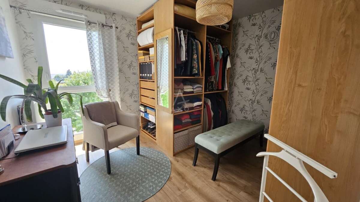 Appartement à GILLY-SUR-ISERE