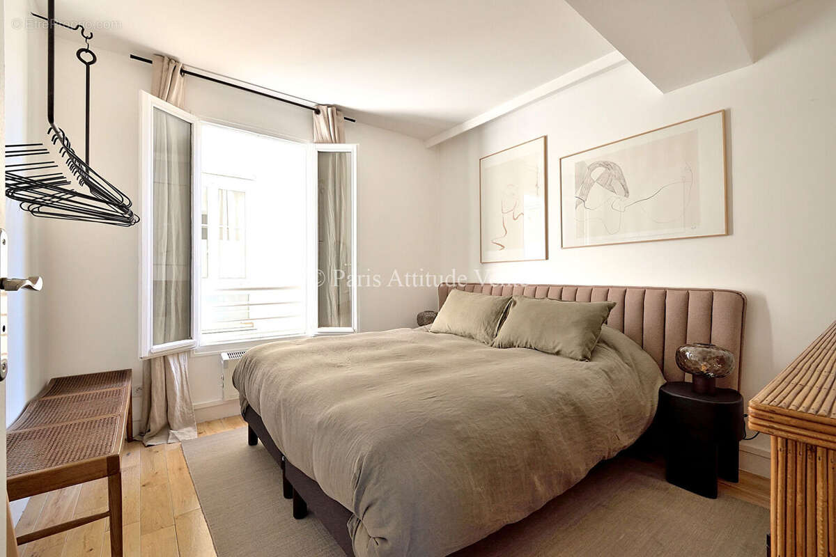 Appartement à PARIS-3E