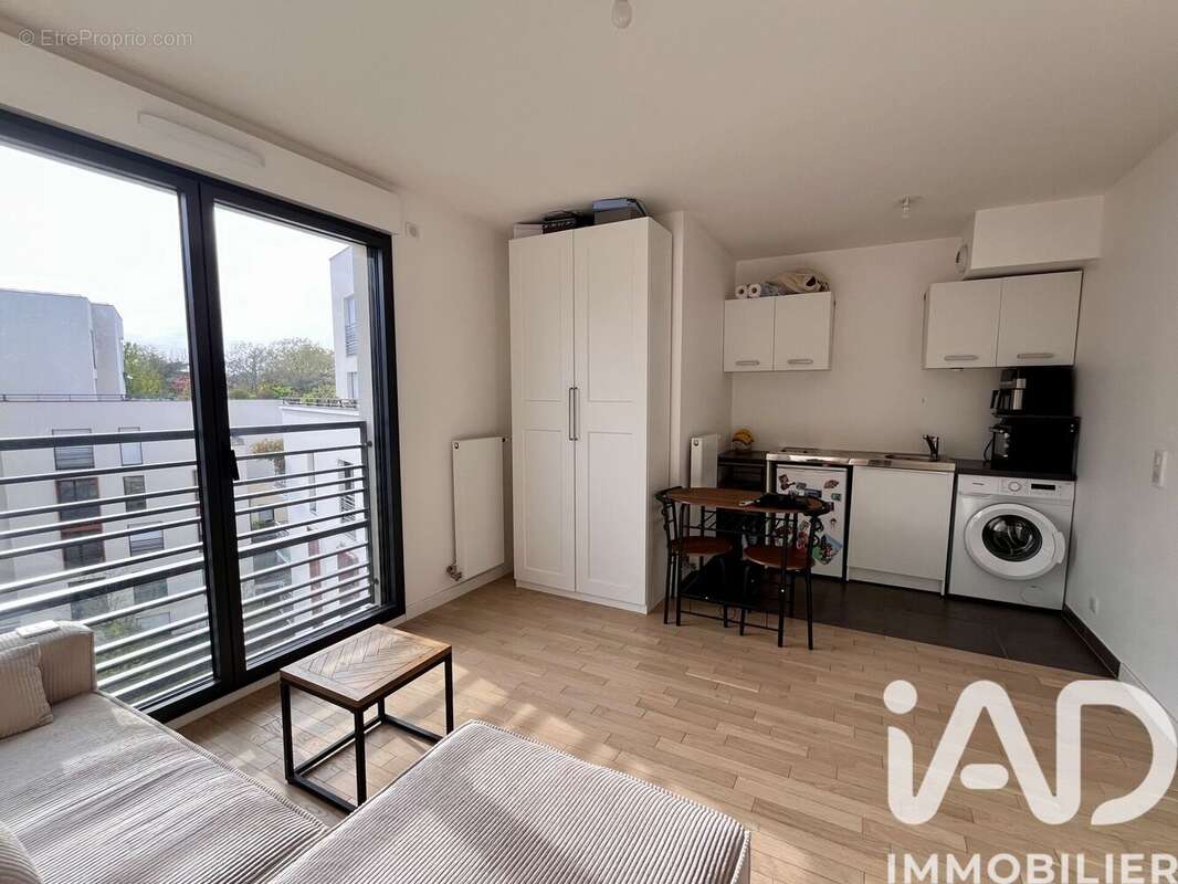 Photo 2 - Appartement à RUEIL-MALMAISON