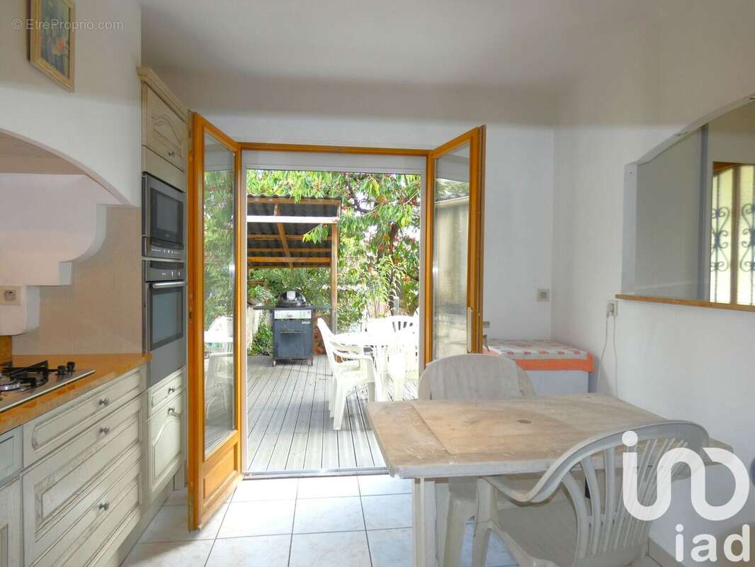 Photo 8 - Maison à LES MUREAUX
