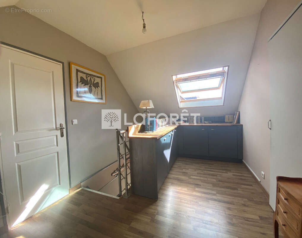 Maison à ISNEAUVILLE