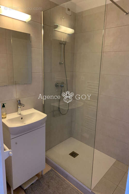 Appartement 33 m² à Rayol-Canadel-Sur-Mer  - photo 5