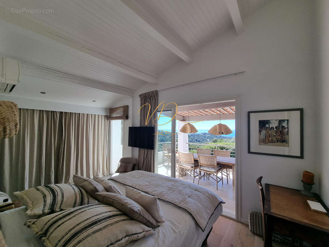 La croix valmer villa haut de gamme entierement renovee vue mer - photo 14