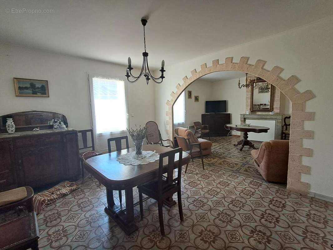 Photo 3 - Maison à POUZOLLES