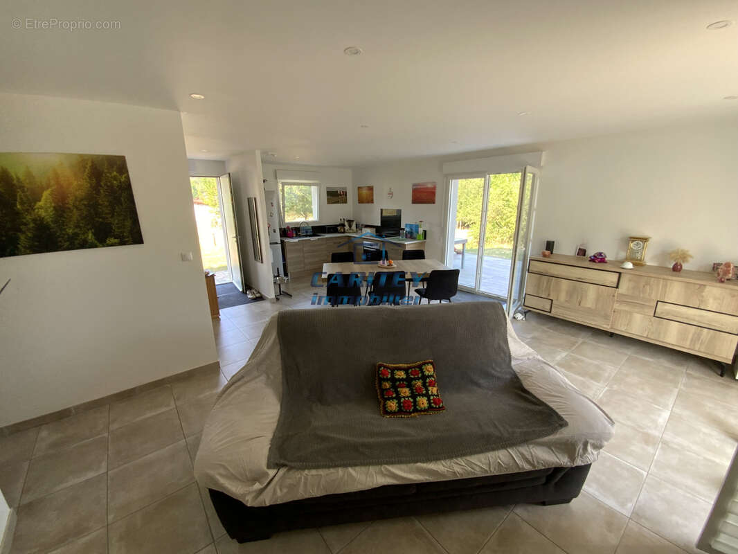 Maison plain pied 73m2 sur terrain de 848m2 à belles fontaines - photo 8