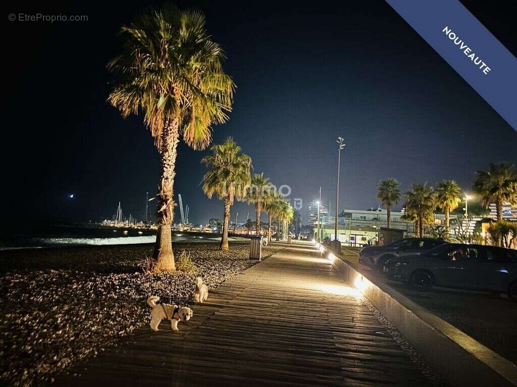 Appartement à VILLENEUVE-LOUBET