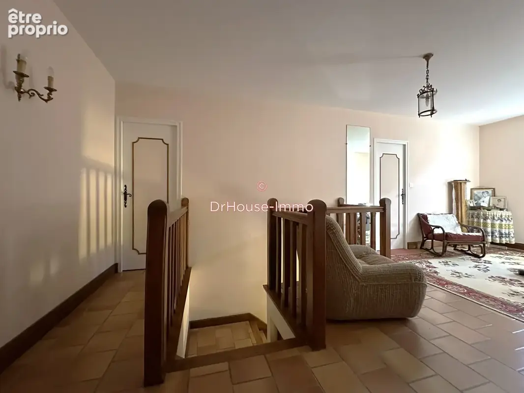 Maison 9 pièces 320 m² à vendre à Jarnac (16200) - photo 26