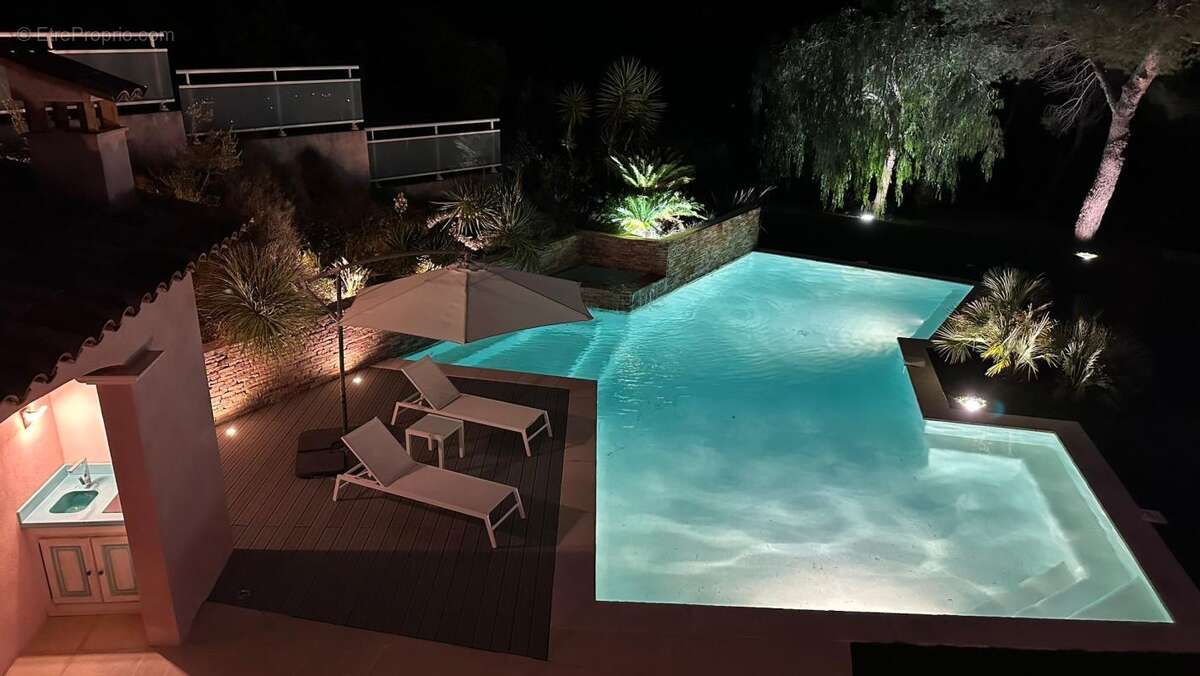 Maison à SAINT-MARTIN-DU-VAR