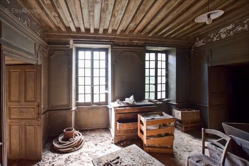 Maison à COUCHES