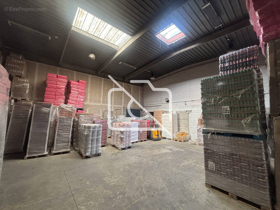 Commerce à SARCELLES