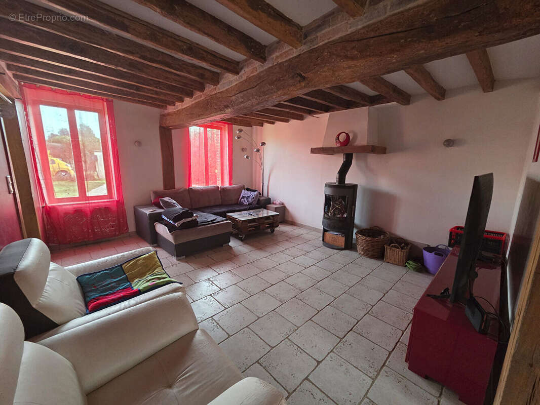 Maison à DOMATS