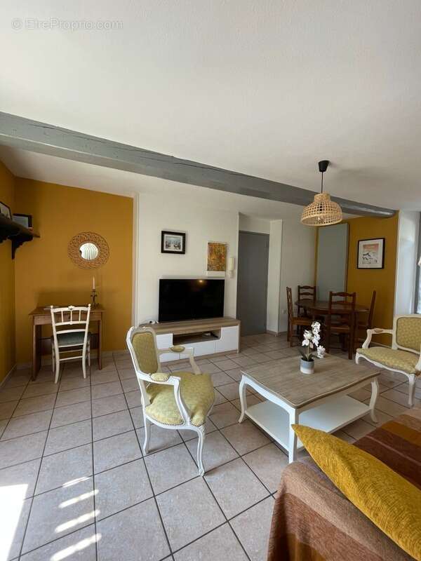 Appartement à CAMPAN