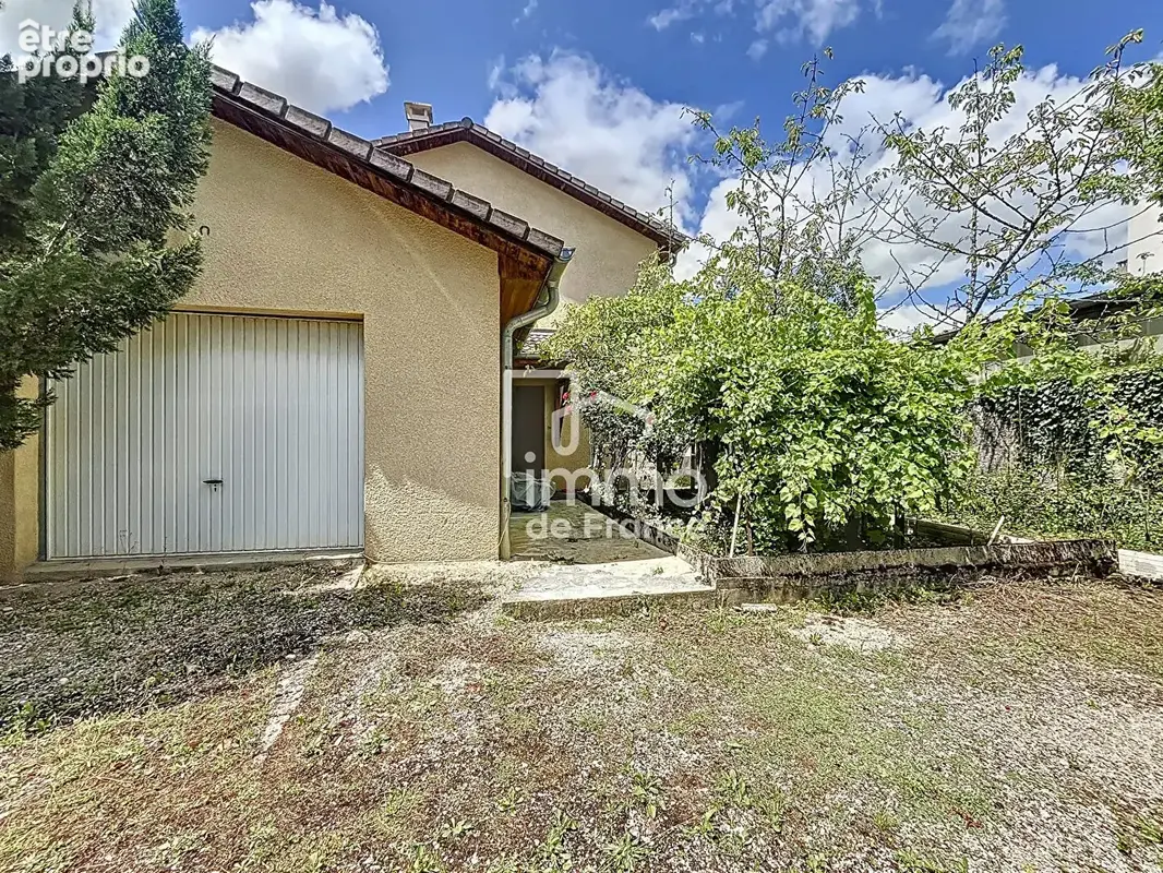 Maison Oyonnax 4 pièce(s) 100 m2 - photo 16