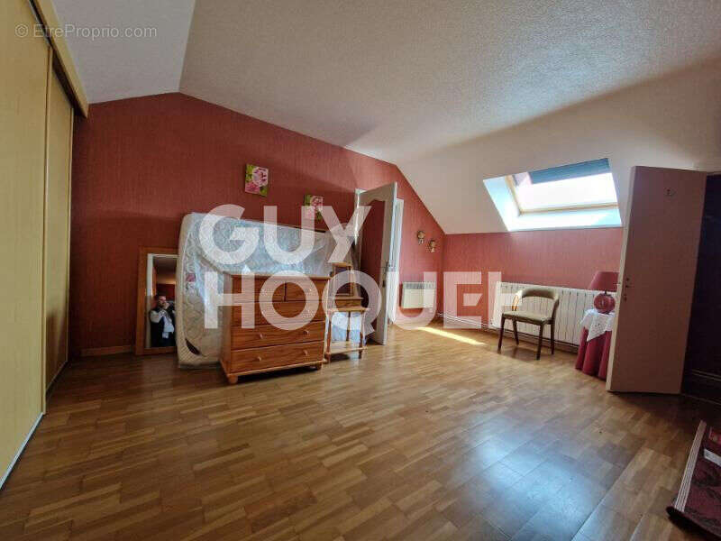 Maison à COURSON-LES-CARRIERES