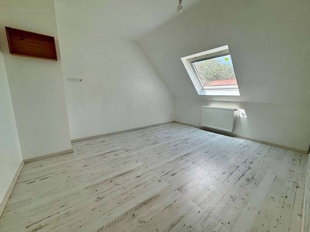 Maison contemporaine à PLEUVEN - photo 7