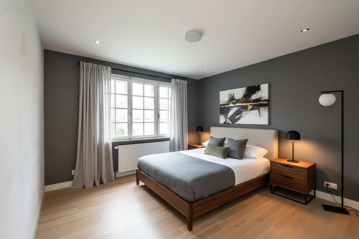 Maison à LONGUES-SUR-MER