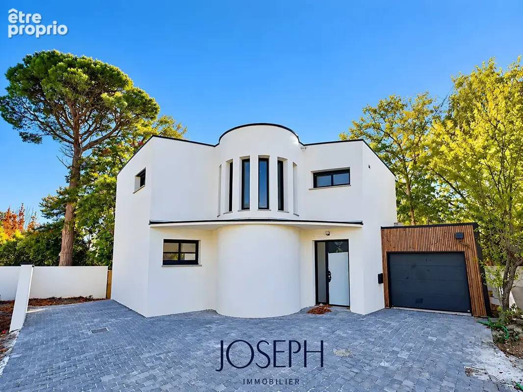 Tournefeuille / lardenne, contemporaine de 215 m² avec jardin, piscine et garage. - photo 1