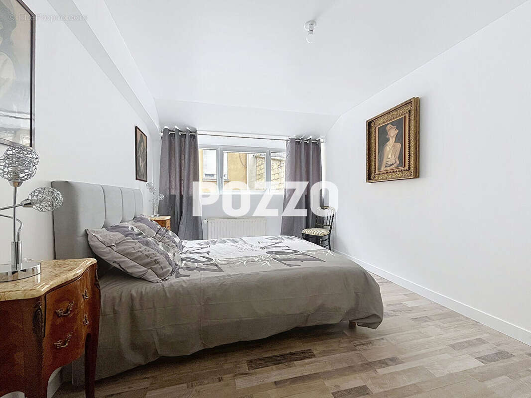 Immeuble en centre bourg de Gavray Sur Sienne (50450) - photo 7