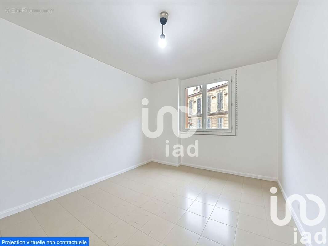 Photo 3 - Appartement à MARSEILLE-6E