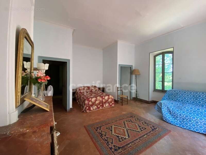 Dpt Gard (30), à vendre dans le Gard, propriété viticole en AOP Côtes du Rhône sur 25 hectares avec Château du XVème siècle - photo 22