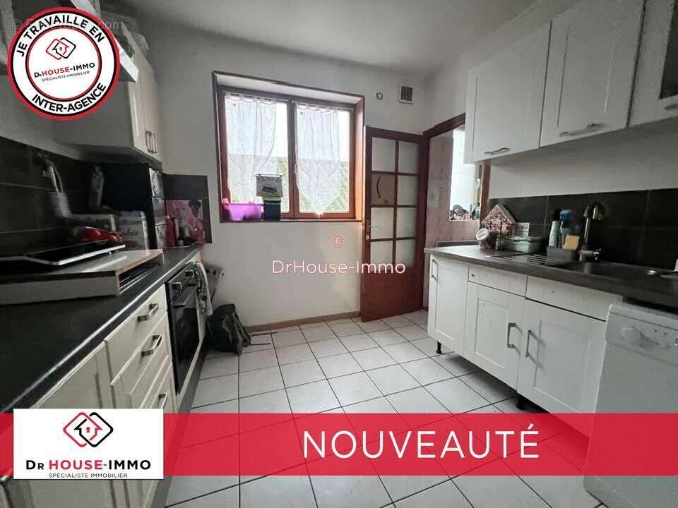 Appartement à CRESPIN